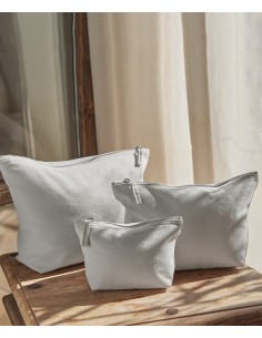 W-W540-Canvas Accessory Bag 2